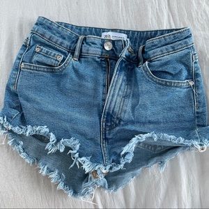 ZARA JEAN SHORTS